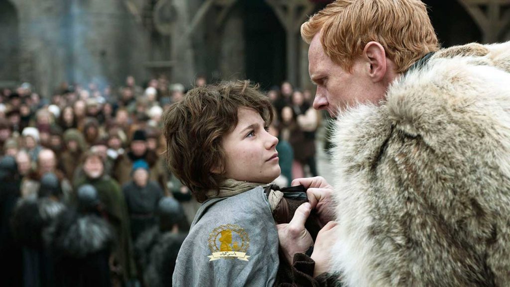 بازگشت دینا